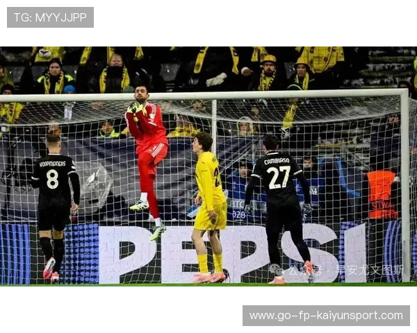 尤文中路推进干净利落，基耶萨远射被封堵